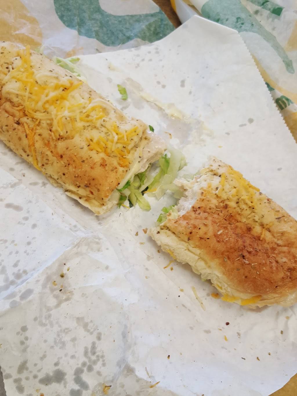 Subway | restaurant | 220 Long Pond, Lexington, SC 29072, USA | 8038086425 OR +1 803-808-6425