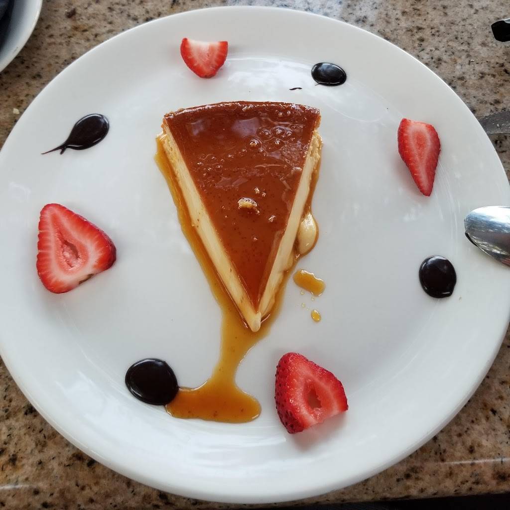 Glorias Latin Cuisine | restaurant | 3715 Greenville Ave, Dallas, TX 75206, USA | 2148740088 OR +1 214-874-0088