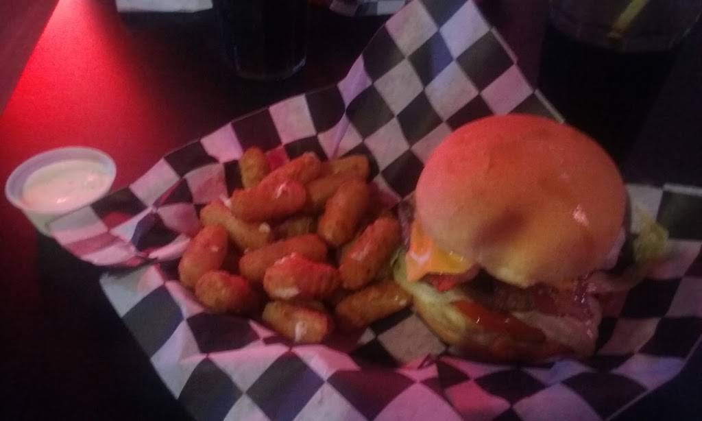 Whiskey River Bar & Grill | restaurant | 113 E 9th St, Wood River, NE 68883, USA | 3085830139 OR +1 308-583-0139