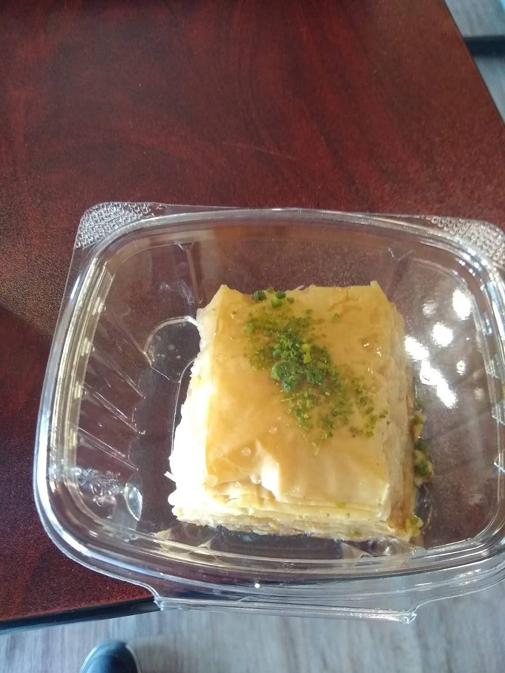 The Food Court (Gyros Express/China Express) | restaurant | 3428 S 42nd St, Omaha, NE 68105, USA | 4029642999 OR +1 402-964-2999