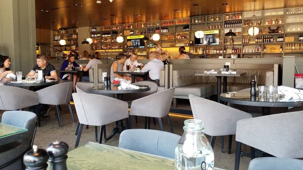 Tstreet Roadhouse | restaurant | 445 S Teller St, Lakewood, CO 80226, USA | 3039365179 OR +1 303-936-5179