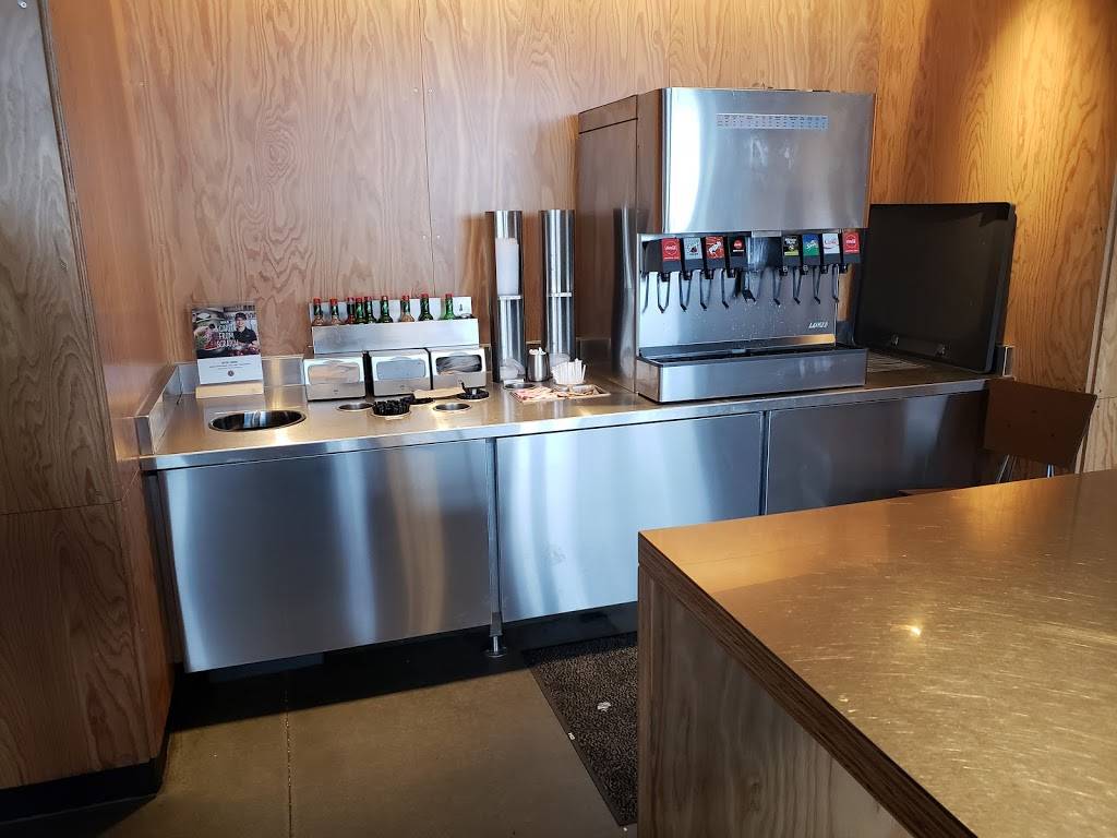 Chipotle Mexican Grill | restaurant | 10303 Bristow Center Dr, Bristow, VA 20136, USA | 7032574076 OR +1 703-257-4076