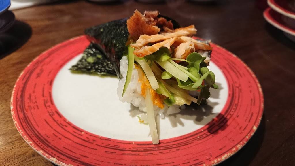 Sushi Me | restaurant | 1299 156th Ave NE, Bellevue, WA 98007, USA | 4256449800 OR +1 425-644-9800