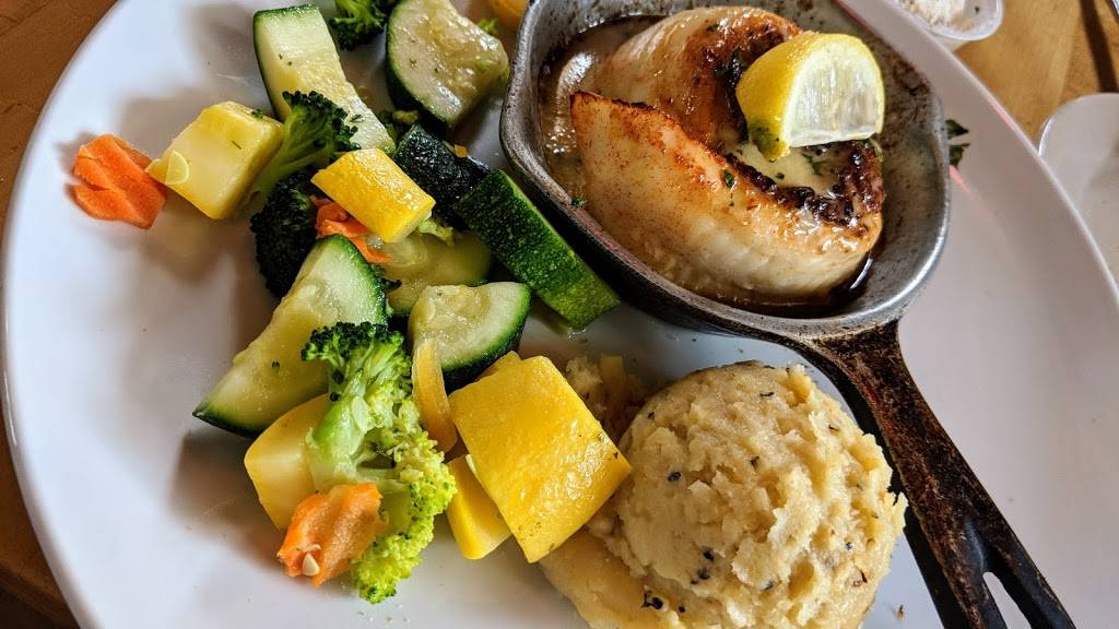 Norwoods Eatery & Treehouse Bar | restaurant | 400 E 2nd Ave, New Smyrna Beach, FL 32169, USA | 3864284621 OR +1 386-428-4621