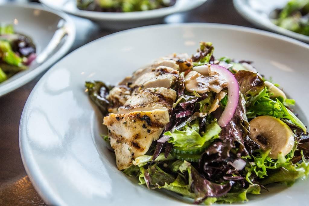 Twigs Bistro and Martini Bar | restaurant | 155 N E Promontory, Farmington, UT 84025, USA | 8014478944 OR +1 801-447-8944