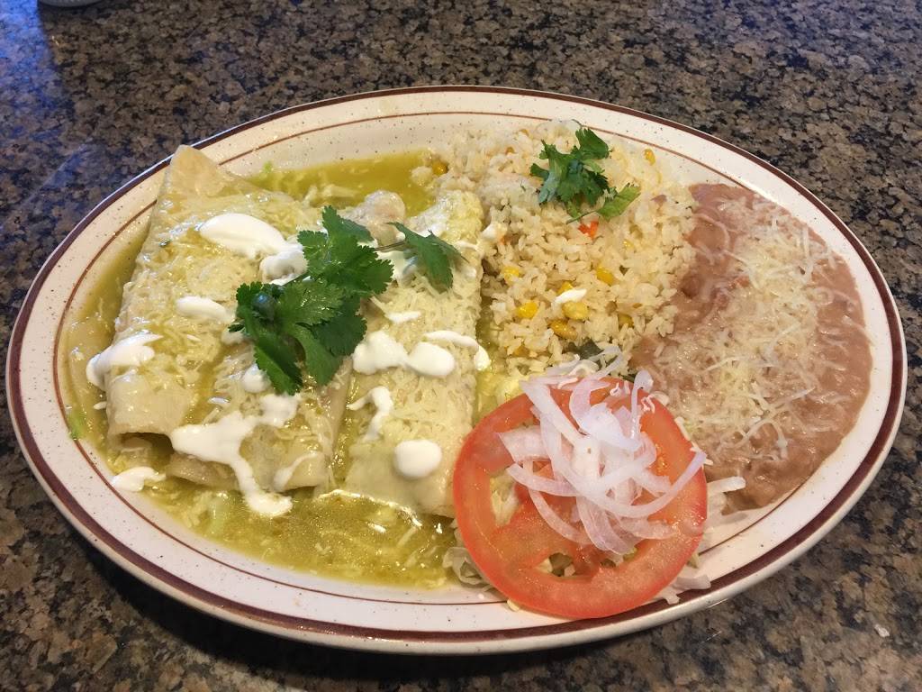 Santa Fe Restaurant | restaurant | 68545 Ramon Rd, Cathedral City, CA 92234, USA | 7608328071 OR +1 760-832-8071