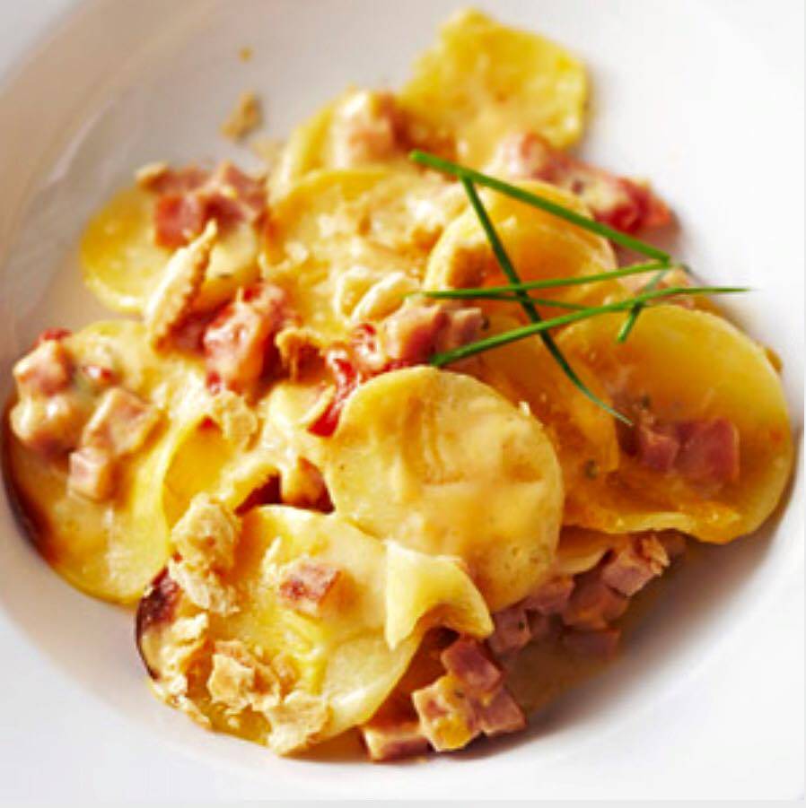 Cellar 152 | restaurant | 152 River St, Elk Rapids, MI 49629, USA | 2312649000 OR +1 231-264-9000