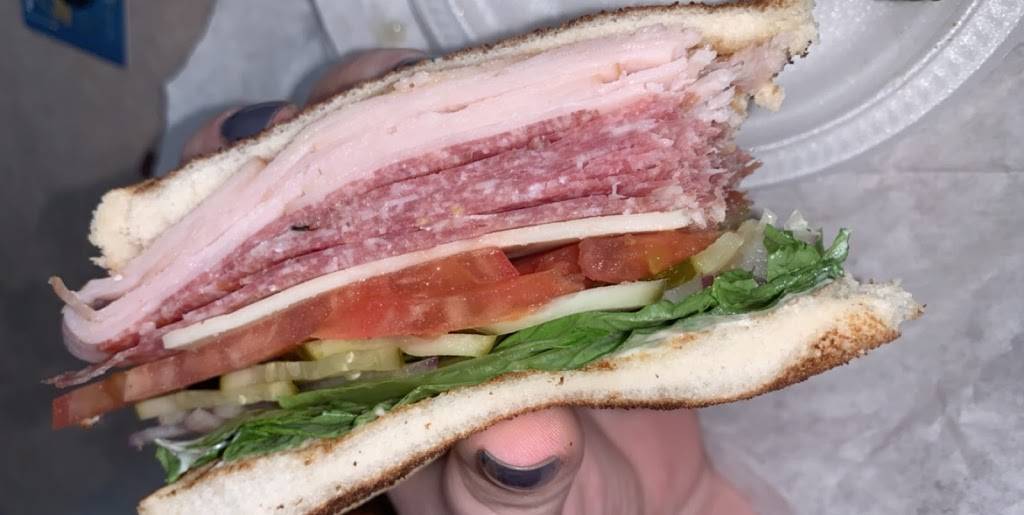 DeliWorks | restaurant | 40 Weber St E, Kitchener, ON N2H 6R3, Canada | 5195790777 OR +1 519-579-0777