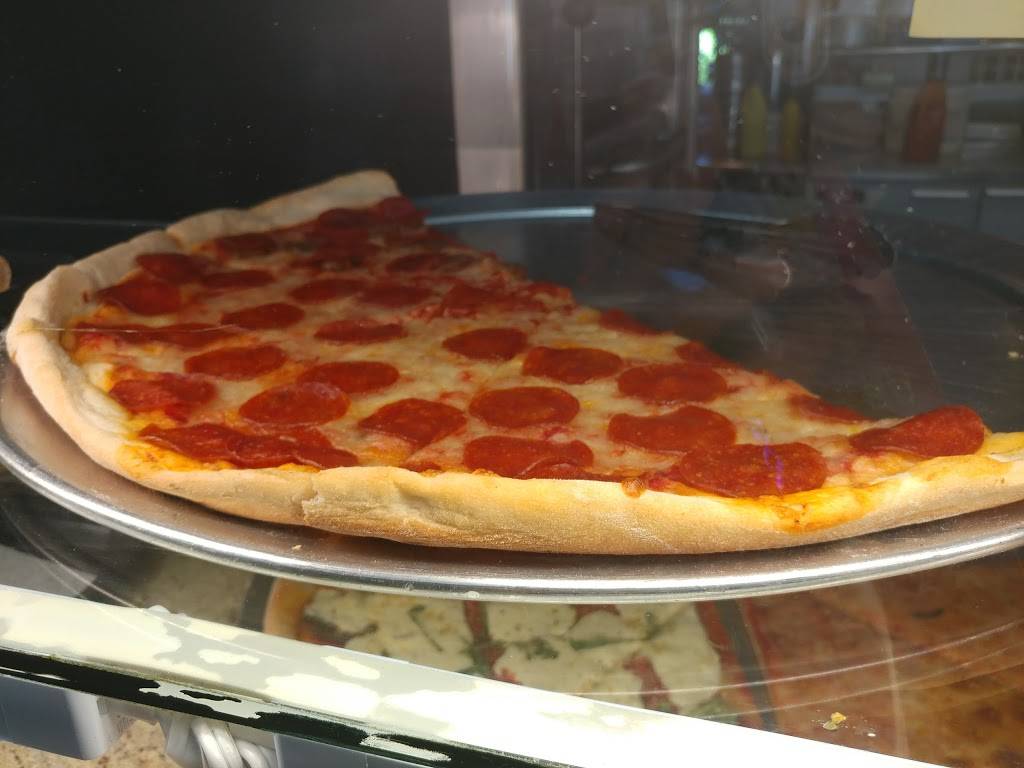 Villa Pizza | restaurant | 3133 Villa Ave, Bronx, NY 10468, USA | 7184508870 OR +1 718-450-8870