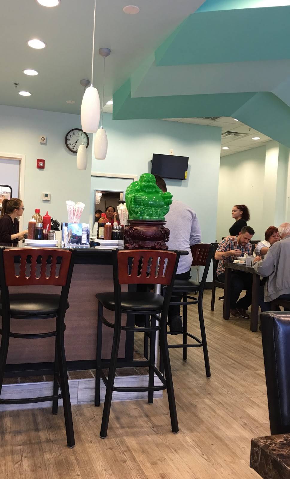 Pho City | restaurant | 324 Berlin - Cross Keys Rd, Williamstown, NJ 08094, USA | 8568189218 OR +1 856-818-9218