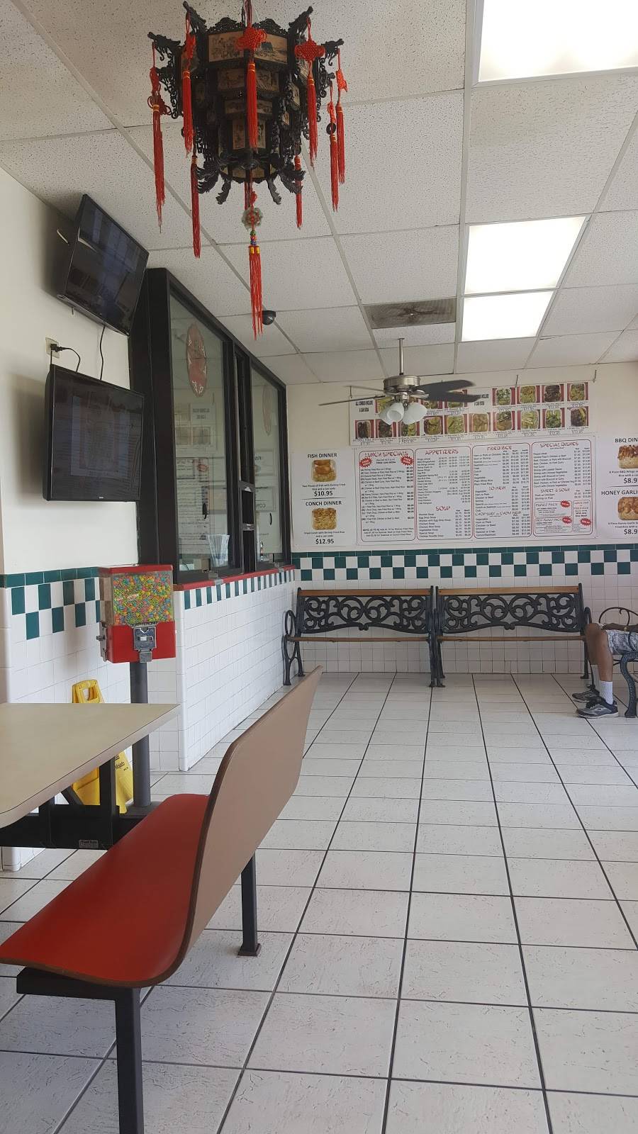 Chop Suey Restaurant | restaurant | 18053 NW 27th Ave, Miami Gardens, FL 33056, USA | 3056215782 OR +1 305-621-5782