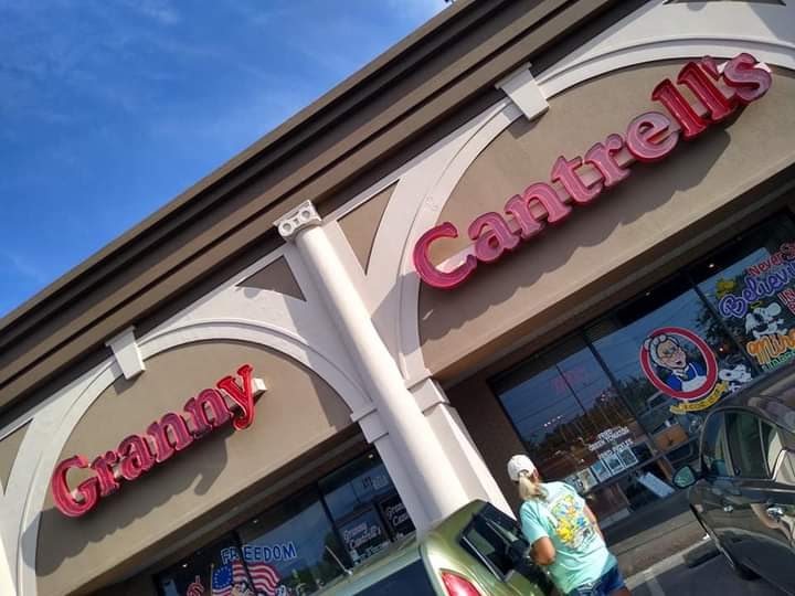 Granny Cantrells | restaurant | 103 W 23rd St, Panama City, FL 32405, USA | 8505229933 OR +1 850-522-9933