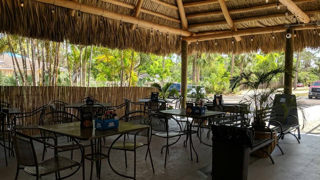 Cracklin Jacks | restaurant | 2560 39th St SW, Naples, FL 34117, USA | 2397746000 OR +1 239-774-6000