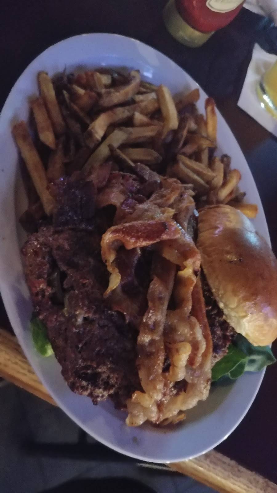 Q Bar & Grill | night club | 8109 Cass Avenue, Darien, IL 60561, USA | 6302410970 OR +1 630-241-0970