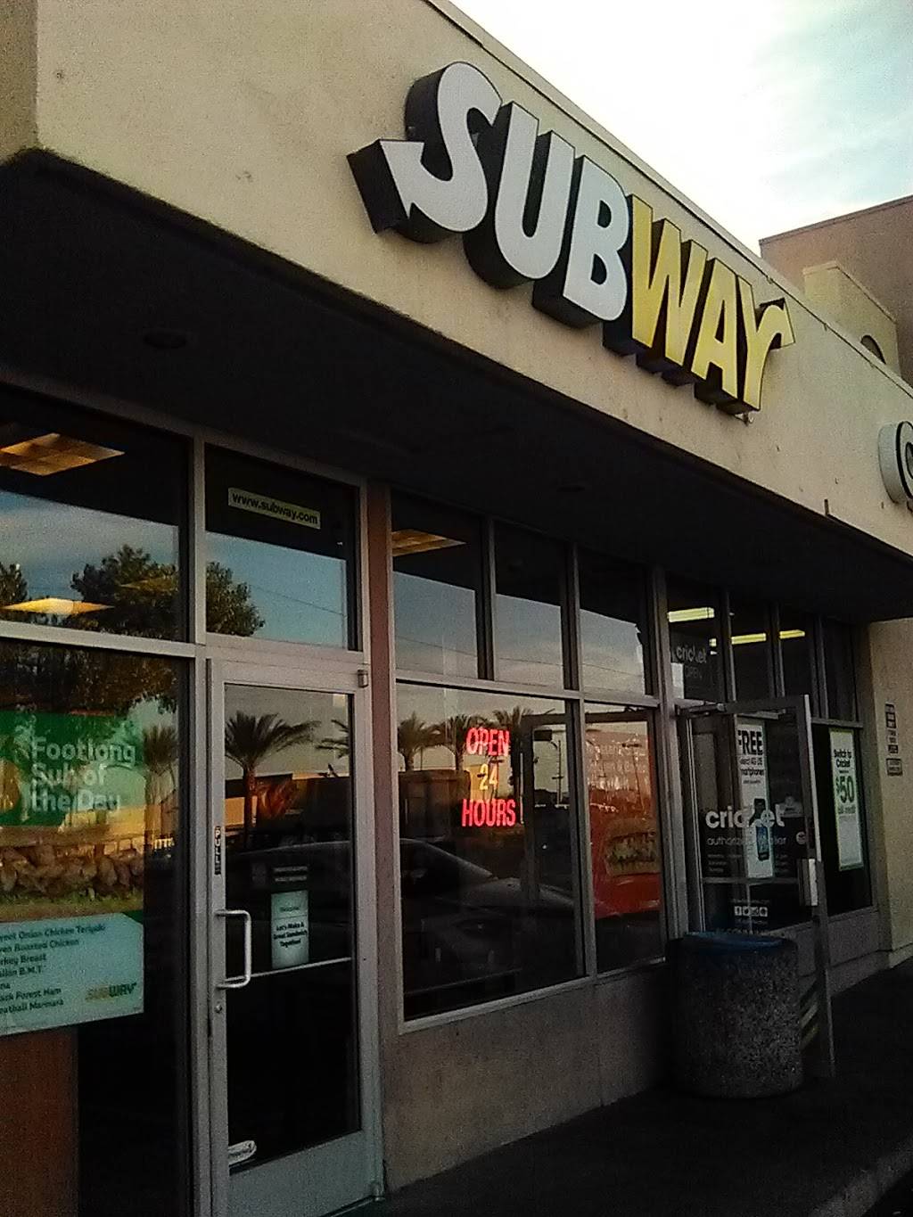 Subway | meal takeaway | 3519 S Maryland Pkwy, Las Vegas, NV 89109, USA | 7027327827 OR +1 702-732-7827