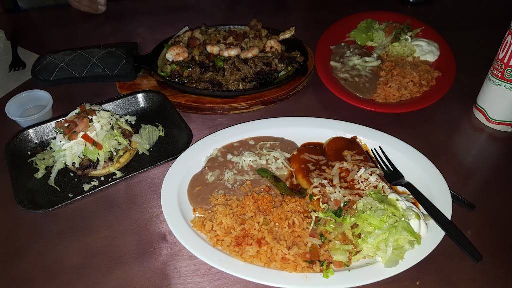 COTIJAS TACO SHOP | restaurant | 281 N Sanderson Ave, Hemet, CA 92545, USA | 9519256555 OR +1 951-925-6555