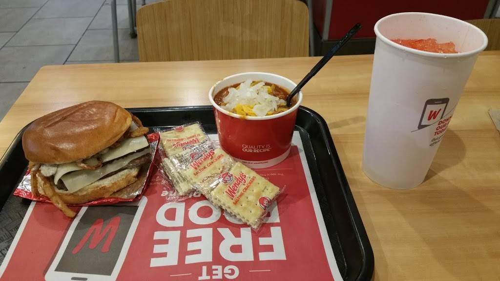 Wendys | restaurant | 1420 38th St, Peru, IL 61354, USA | 8152236452 OR +1 815-223-6452