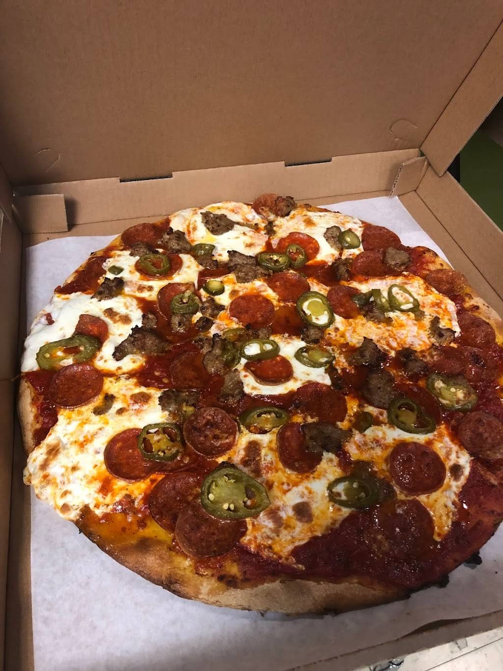 Pizza Wings & Rock ’n Roll | restaurant | 8436 N Ivanhoe St, Portland, OR 97203, USA | 5032858033 OR +1 503-285-8033