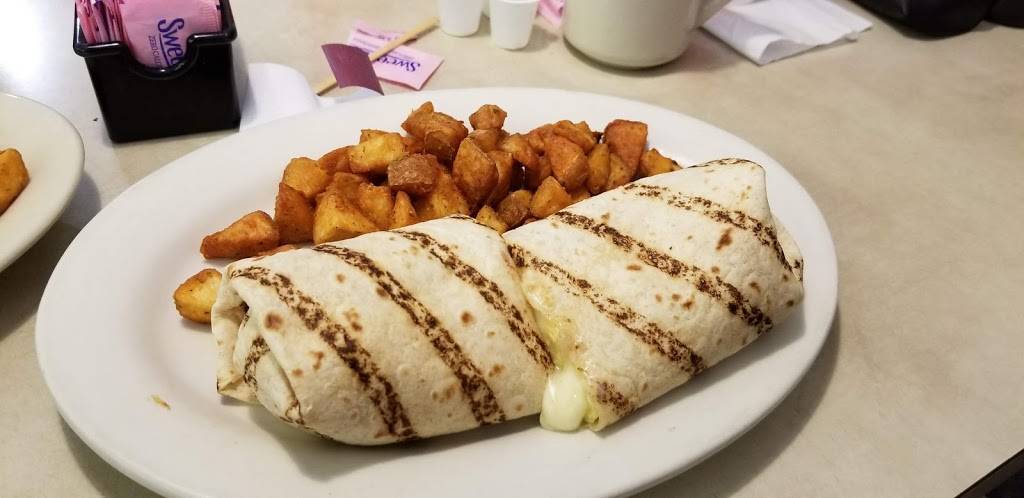 Franconis Pizza | restaurant | 3318 Boardwalk, Wildwood, NJ 08260, USA | 6095222800 OR +1 609-522-2800