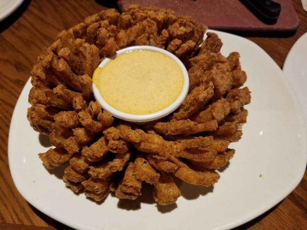 Outback Steakhouse | restaurant | 261 University Blvd, Harrisonburg, VA 22801, USA | 5404380190 OR +1 540-438-0190