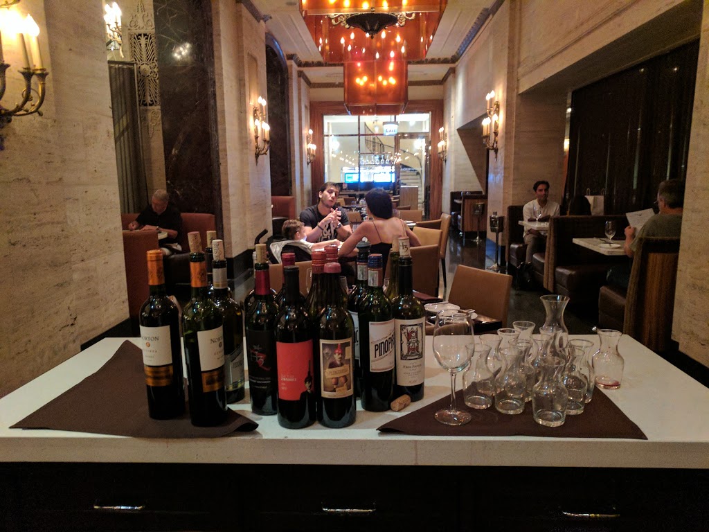 Lockwood Restaurant & Bar | restaurant | 17 E Monroe St, Chicago, IL 60603, USA | 3129173404 OR +1 312-917-3404