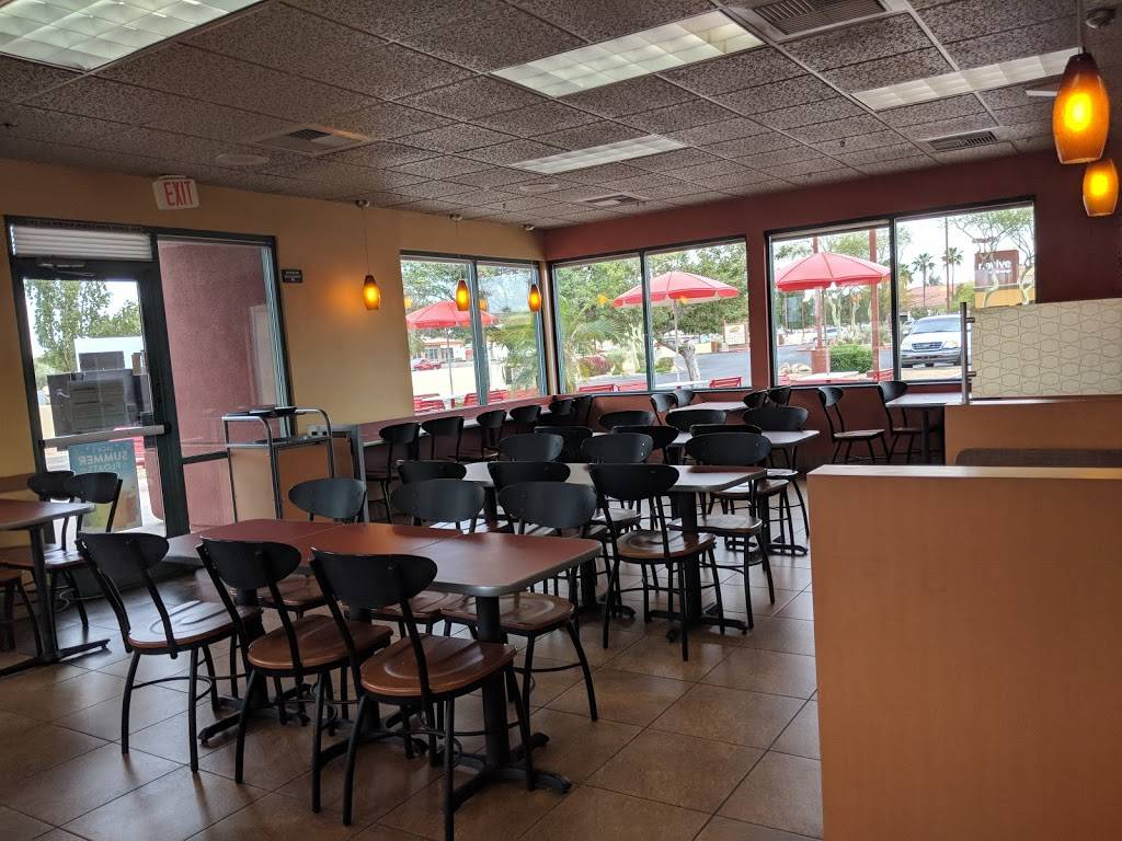 Jack in the Box | restaurant | 4361 E Baseline Rd, Gilbert, AZ 85234, USA | 4805580302 OR +1 480-558-0302