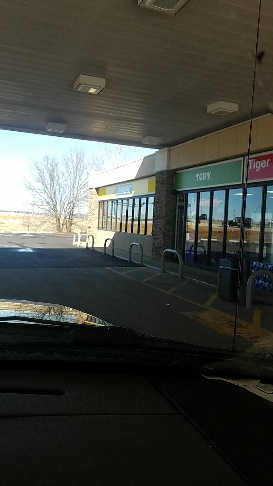 Subway Restaurants | restaurant | 3548 Canada Rd, Lakeland, TN 38002, USA | 9013304265 OR +1 901-330-4265