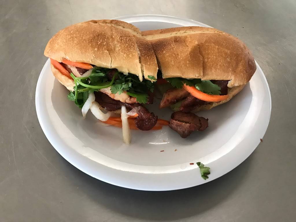 Pho 79 Vietnamese Restaurant | restaurant | 2007 Candelaria Rd NE, Albuquerque, NM 87107, USA | 5058833747 OR +1 505-883-3747