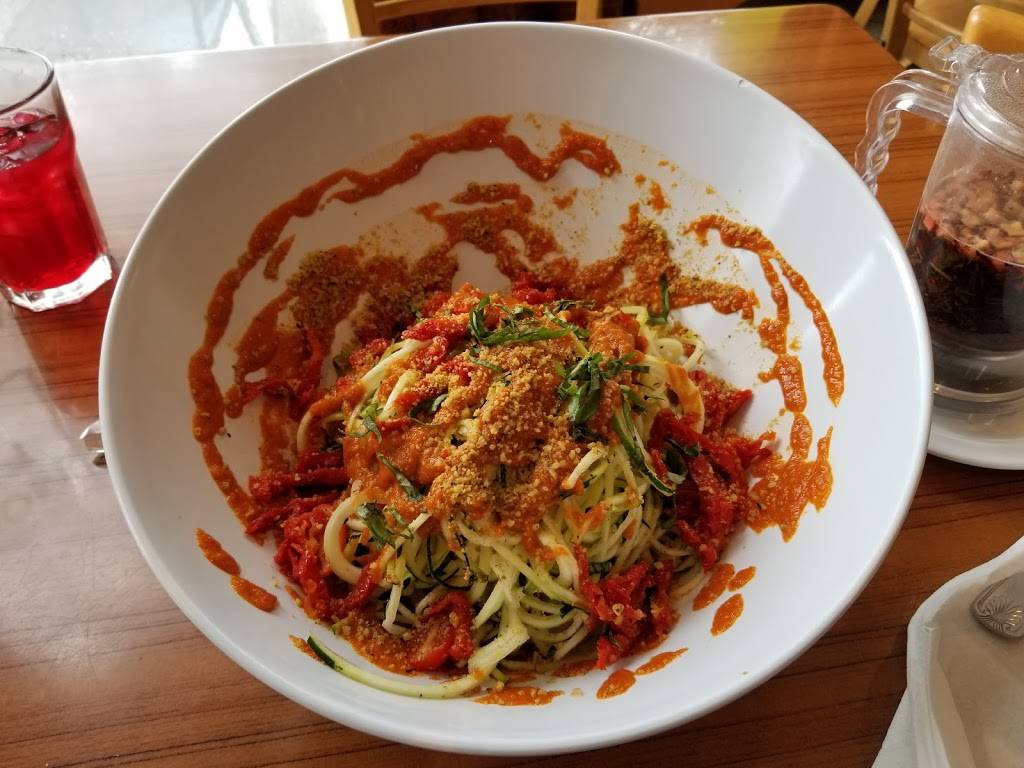 Leafy Greens Cafe | restaurant | 1626 Central Ave, St. Petersburg, FL 33712, USA | 7272897087 OR +1 727-289-7087