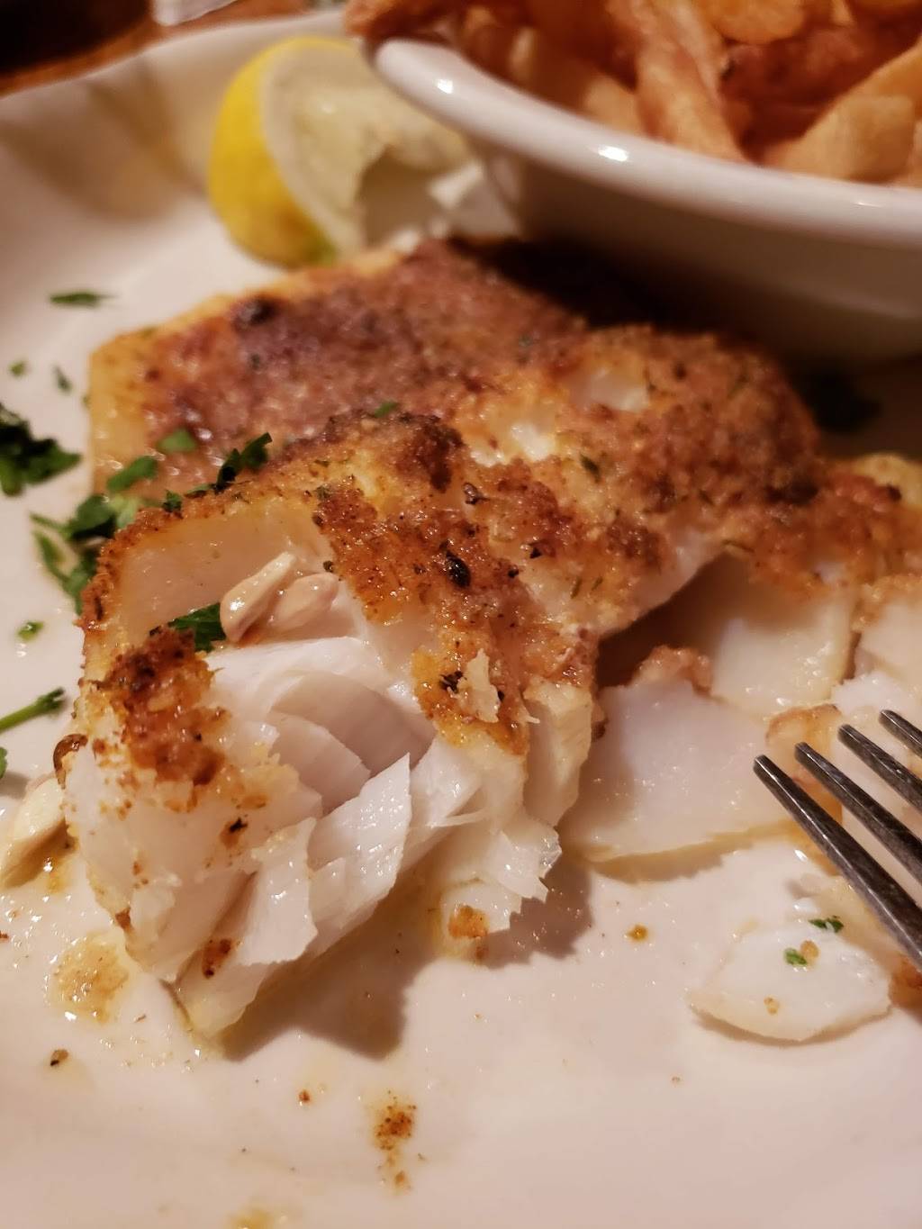 The White Whale | restaurant | 3580 Bayview St, Seaford, NY 11783, USA | 5167851067 OR +1 516-785-1067