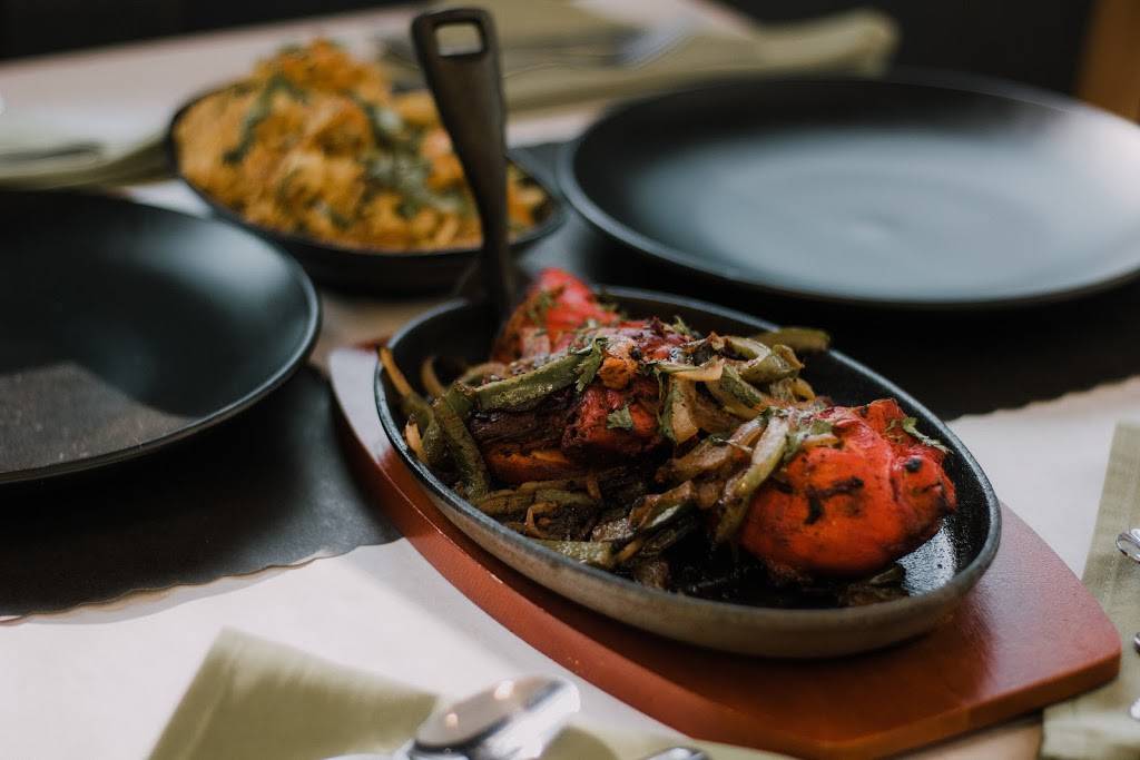 Elaichi Indian Restaurant & Bar | restaurant | 207 Colchester Ave, Burlington, VT 05401, USA | 8025400066 OR +1 802-540-0066