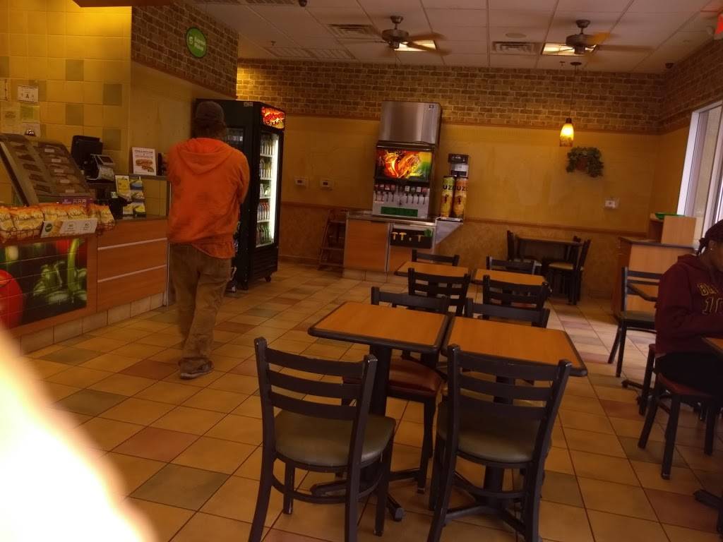 Subway | restaurant | Westland Center, 4375 N Pecos Rd #125, North Las Vegas, NV 89030, USA | 7026510999 OR +1 702-651-0999