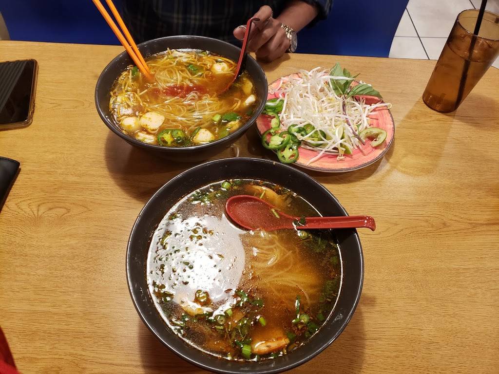 Pho Saigon | restaurant | 1116 N Rolling Rd, Catonsville, MD 21228, USA | 4107442740 OR +1 410-744-2740