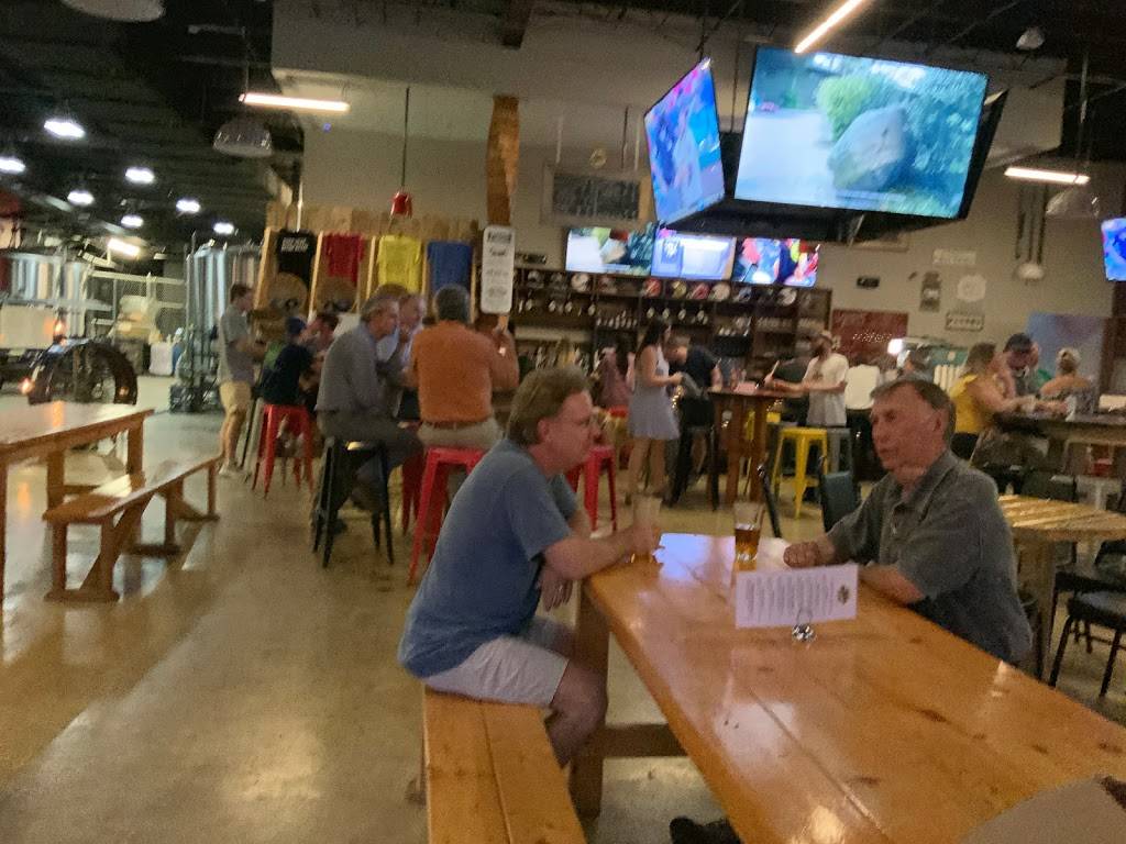 The Grocery Brewpub | restaurant | 2823 Central Ave, Birmingham, AL 35209, USA | 2056370990 OR +1 205-637-0990