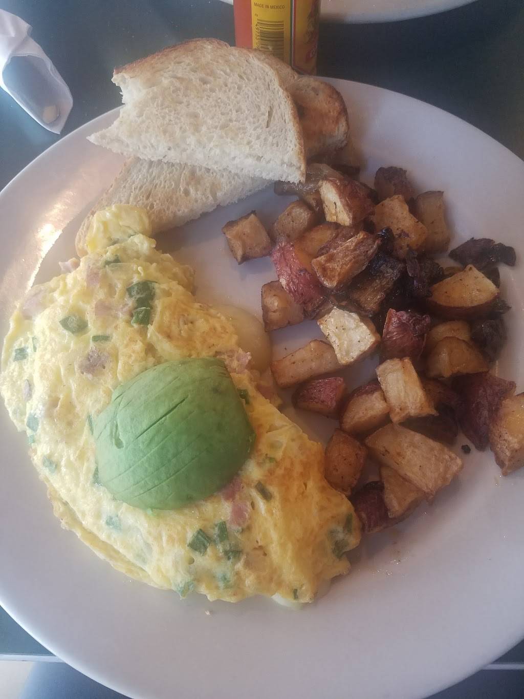 Dosey Doe Coffee | cafe | 8021 Research Forest Dr Suite F, The Woodlands, TX 77382, USA | 2814658411 OR +1 281-465-8411