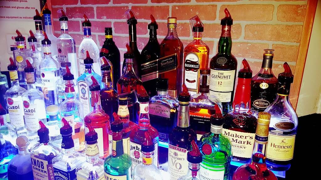 Maddens Uptown Bar & Grill | restaurant | 5757 Broadway, Bronx, NY 10463, USA | 9292433480 OR +1 929-243-3480