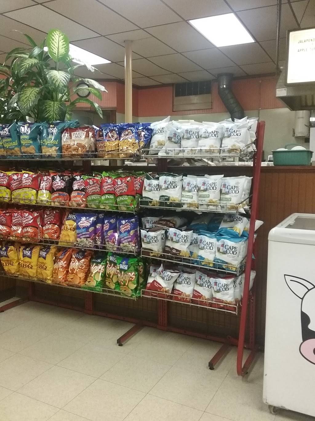 House of Pizza | restaurant | 990 Main St, Sanford, ME 04073, USA | 2073243161 OR +1 207-324-3161