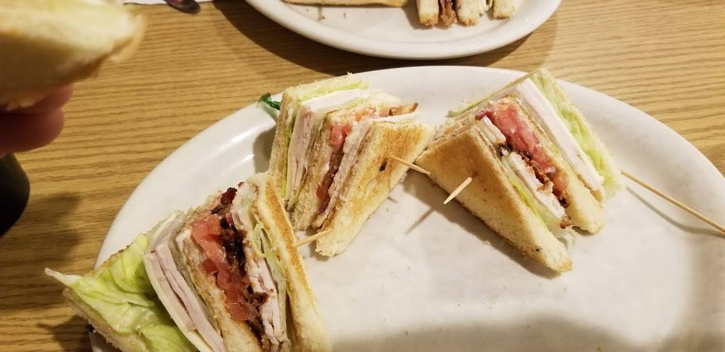 The Original Charbroil House & Catering | restaurant | 1395 Island Cottage Rd, Rochester, NY 14612, USA | 5856633860 OR +1 585-663-3860