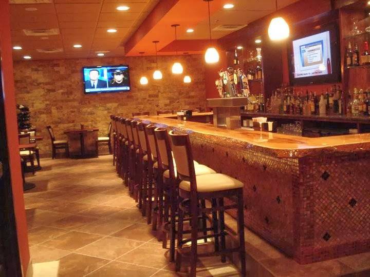 Monza | restaurant | 9405 Battle St, Manassas, VA 20110, USA | 7033685522 OR +1 703-368-5522