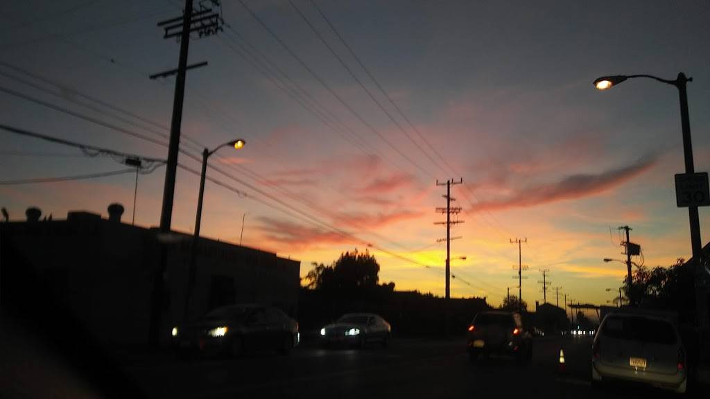 Kings Express | restaurant | 4333 Vermont Ave, Los Angeles, CA 90037, USA | 3232313888 OR +1 323-231-3888