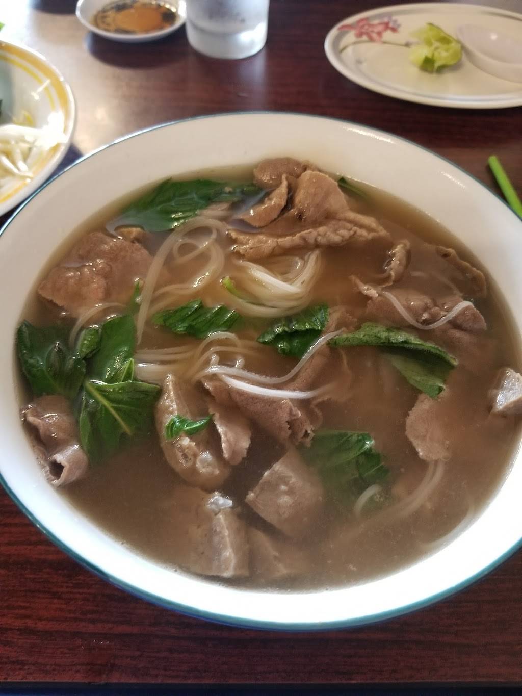 Vietnam 81 Vietnamese Restaurant | restaurant | 4411 George Washington Hwy, Portsmouth, VA 23702, USA | 7574874167 OR +1 757-487-4167