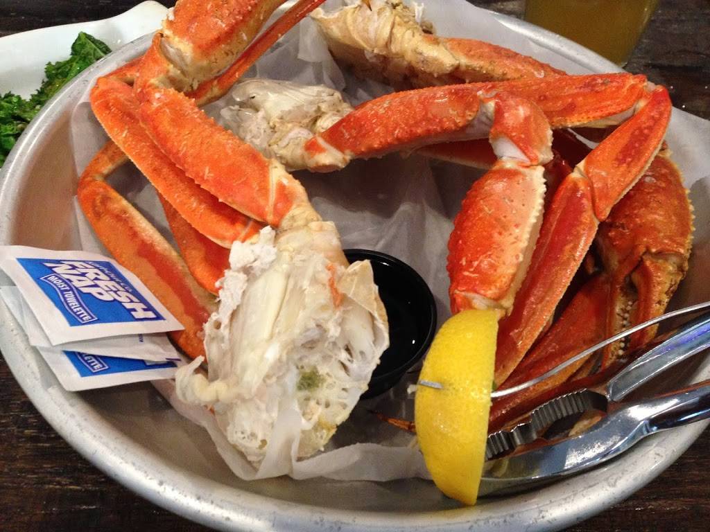 CJ Finz Raw Bar & Grille | restaurant | 9413 West St, Manassas, VA 20110, USA | 5712921742 OR +1 571-292-1742
