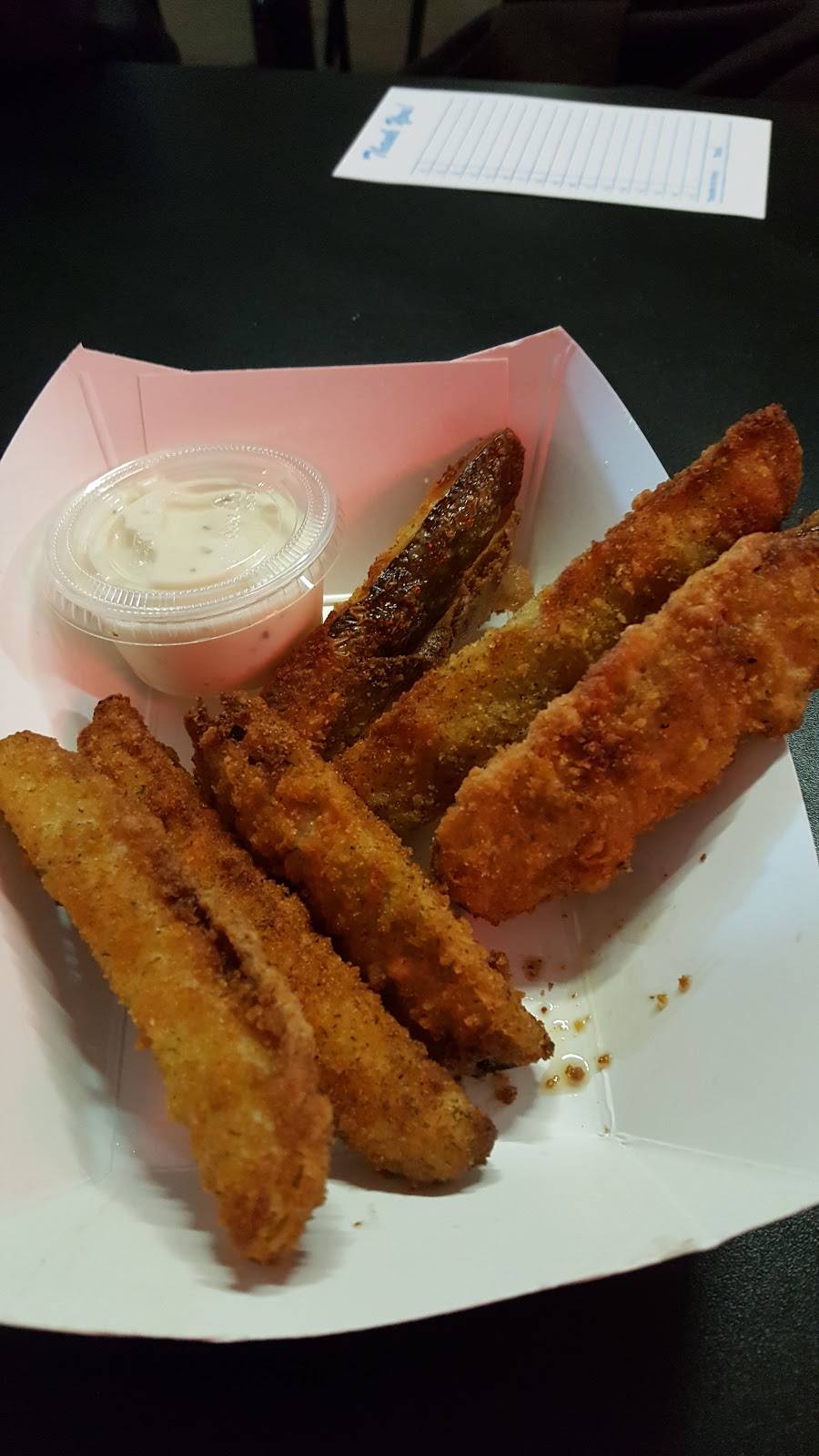 Doyles Moon Saloon | restaurant | 111 County Rd O, Mosinee, WI 54455, USA | 7156936333 OR +1 715-693-6333