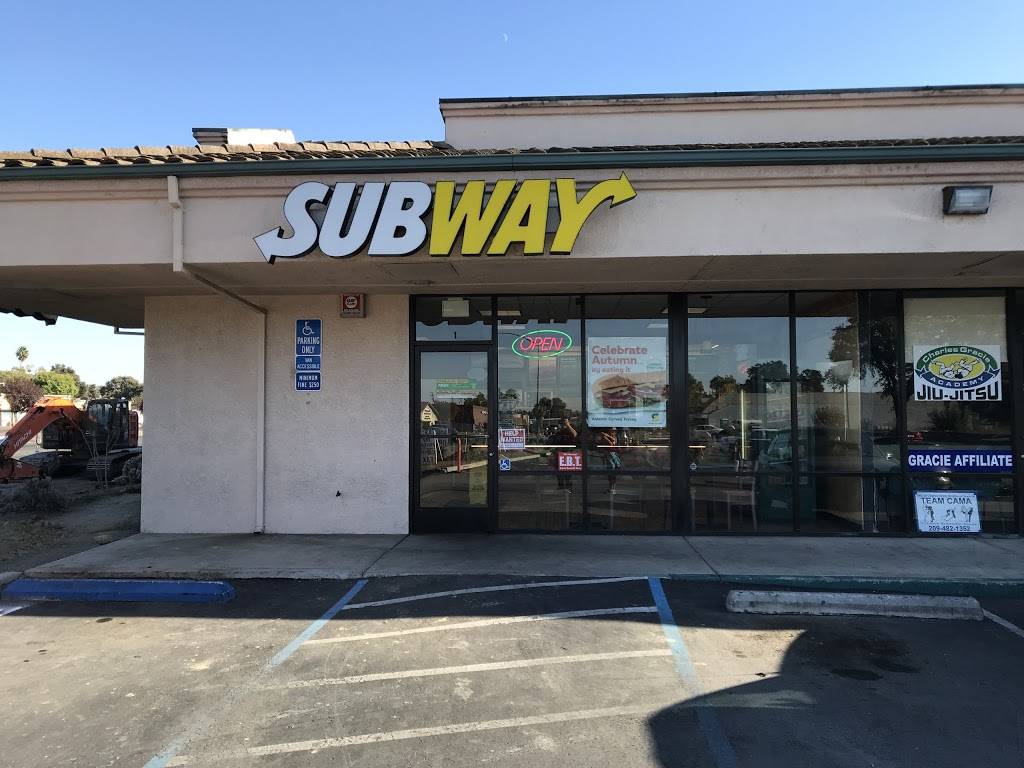 Subway Restaurants | restaurant | Hacienda Plaza, 8909 Thornton Rd Unit 1, Stockton, CA 95209, USA | 2099523033 OR +1 209-952-3033