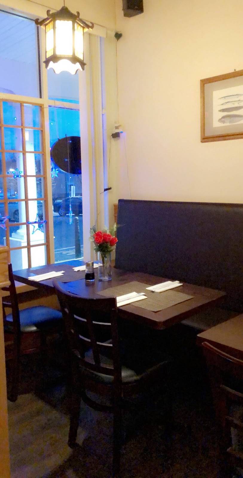 sakana sushi | restaurant | 435 Main St, Monroe, CT 06468, USA | 2034528220 OR +1 203-452-8220