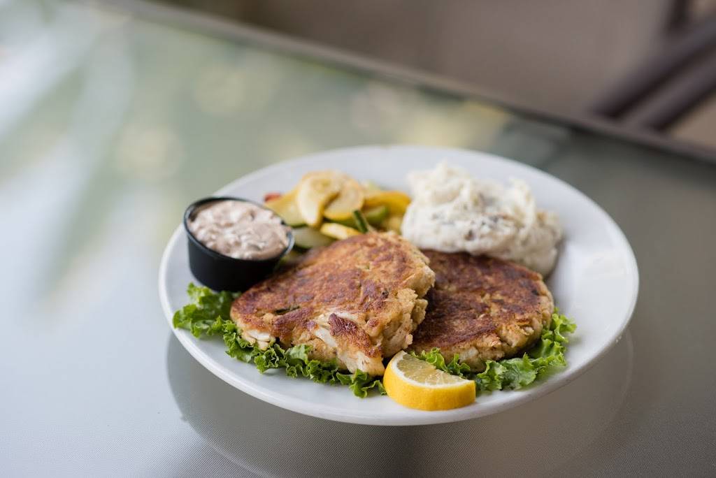 Jaxsons | restaurant | 443 Lake June Rd, Lake Placid, FL 33852, USA | 8634654674 OR +1 863-465-4674