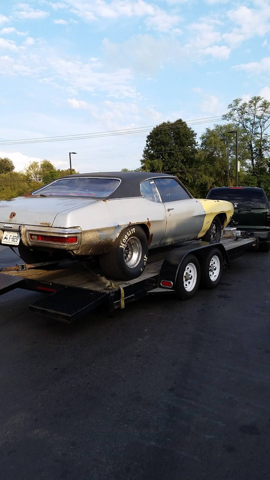 Thorntons | bakery | 11710 Dixie Hwy, Louisville, KY 40272, USA | 5029332083 OR +1 502-933-2083