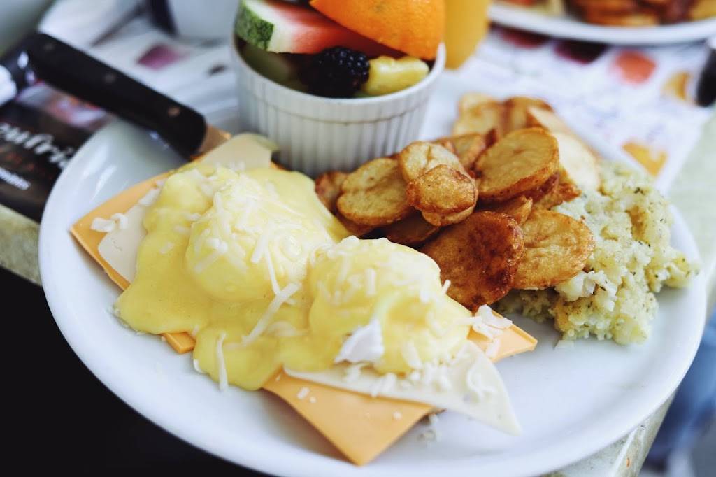 LOeufrier St-Eustache | restaurant | 771 Boulevard Arthur-Sauvé, Saint-Eustache, QC J7R 4K3, Canada | 4504731944 OR +1 450-473-1944