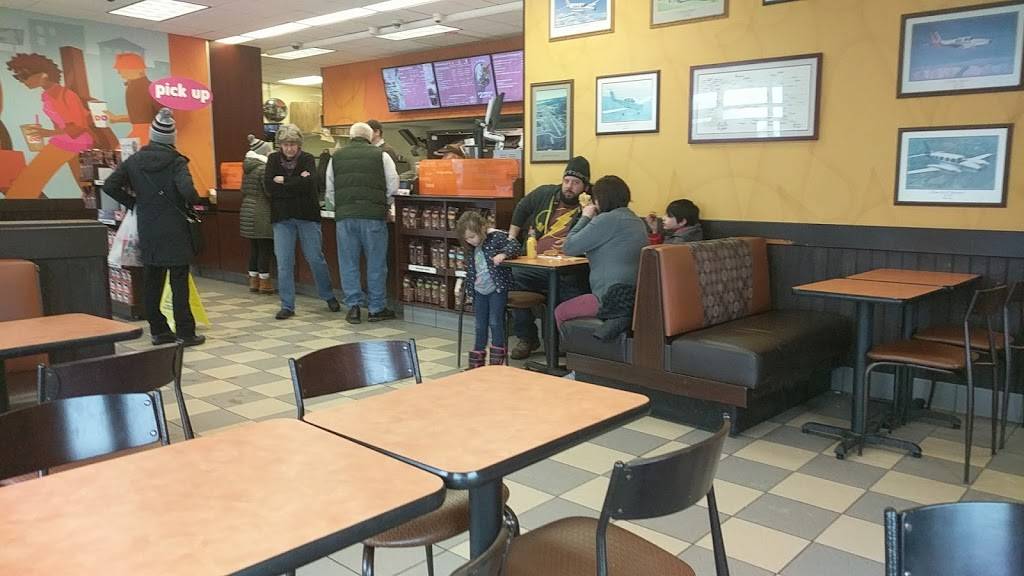 Dunkin | bakery | 420 Bellefonte Ave, Lock Haven, PA 17745, USA | 5707486016 OR +1 570-748-6016