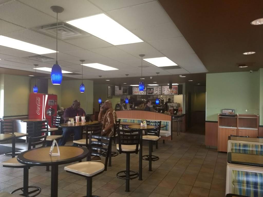 Burger King | restaurant | 621 Warren Ave, Bremerton, WA 98337, USA | 3603775109 OR +1 360-377-5109
